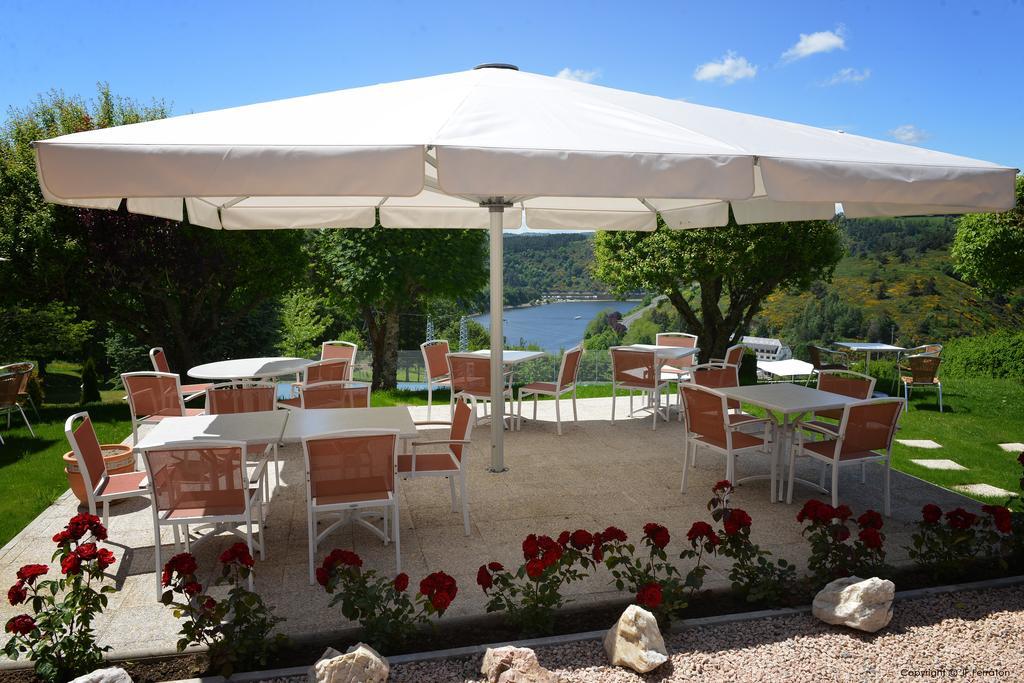 Logis Hotel Beau Site Loubaresse  Exterior foto